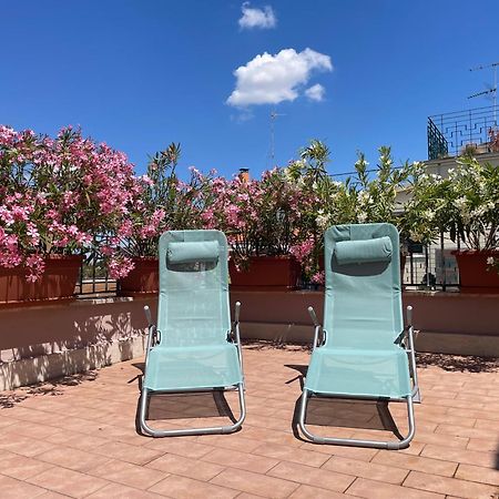 Little Aventino Bnb Рим Экстерьер фото